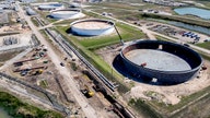 Oil in US Strategic Petroleum Reserve falls to lowest level since 1983