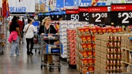 Recession fears, tariff uncertainty prompt plunge in consumer sentiment